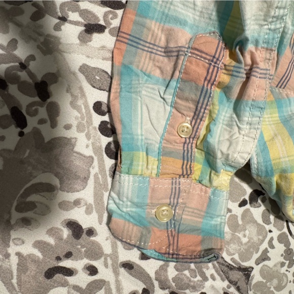 Easter Casual Dress outfit Toddler Boys 3T Long sleeve button up shirt & khakis - Picture 5 of 15